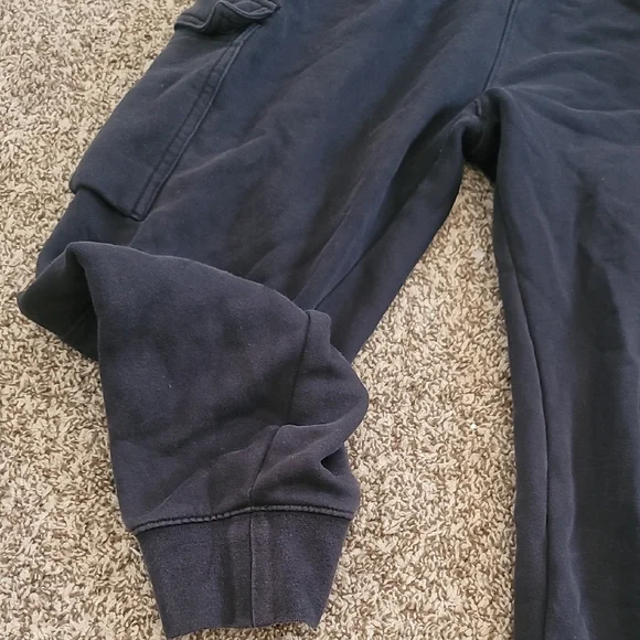 Nike Cargo Joggers - Picture 2 of 4